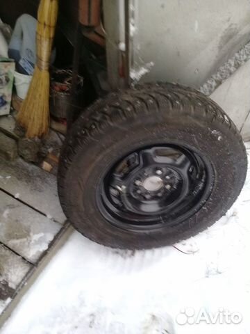 Колеса 4 зимние шипованные.Кама евро с дисками