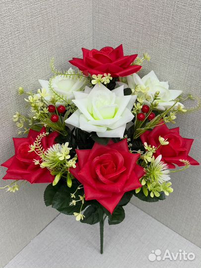 Искусственные цветы упаковка 20 штук