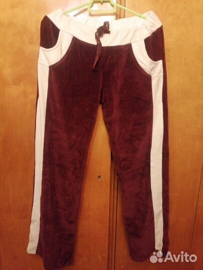 Спортивный костюм женский велюровый