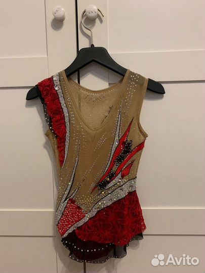 Купальник для художественной гимнастики