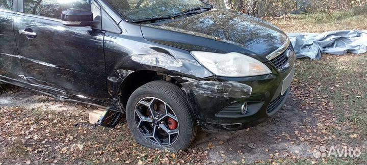 Ford Focus 1.8 МТ, 2008, битый, 192 000 км