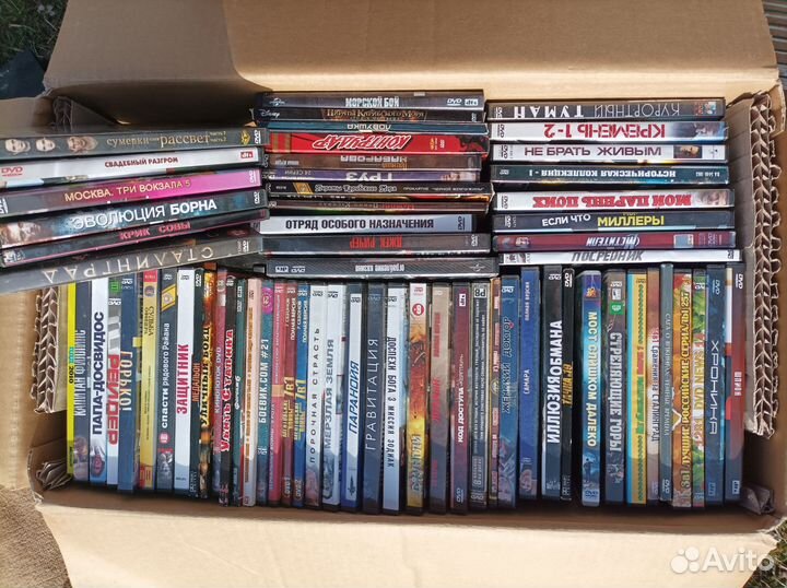 Диски с фильмами и мультики