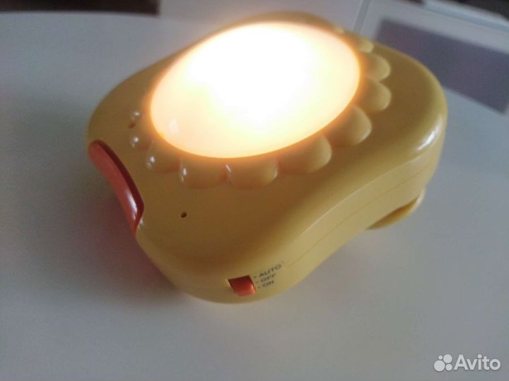 Автоматический ночник для новорожденных на кроватк