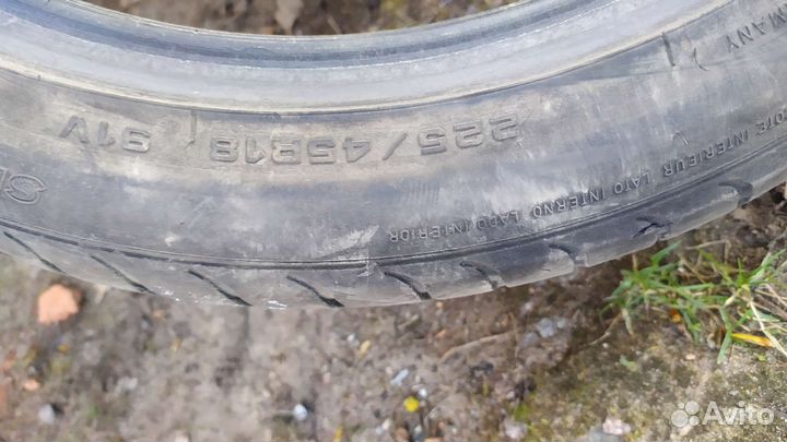 Goodyear EfficientGrip 225/45 R18