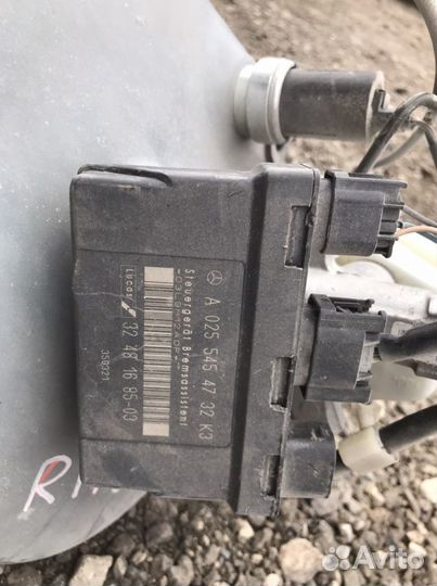 Главный тормозной целиндр с педалью тормоза r170