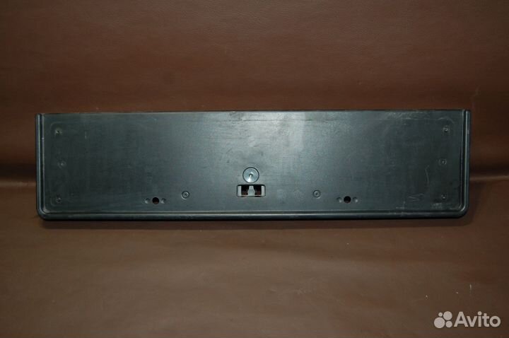 Накладка под номерной знак передняя - Honda CR-V 5