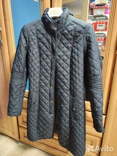 Пальто женское 42 44 бу