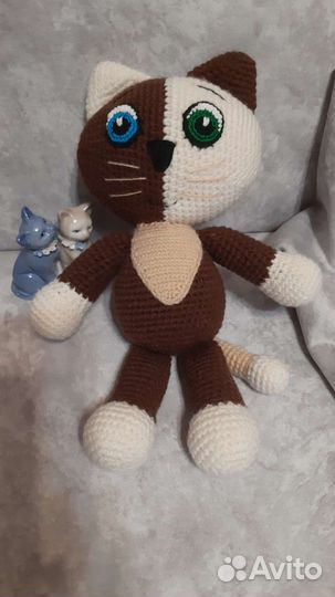 Вязаный кот игрушка ручной работы