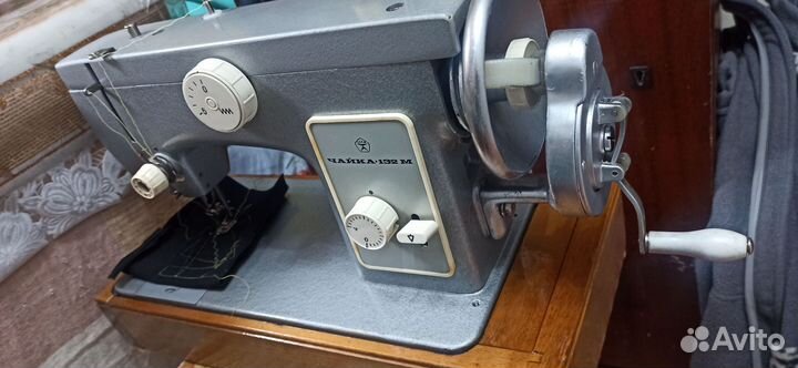 Новая машинка швейная