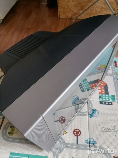 Телевизор цветной