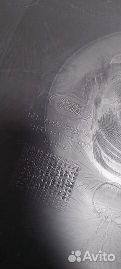 Обшивка двери передняя правая Land Rover Discovery