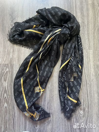 Палантин, шарф Guess, оригинал