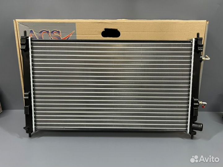 Радиатор охлаждения Mitsubishi Lancer 10 1.5 AT