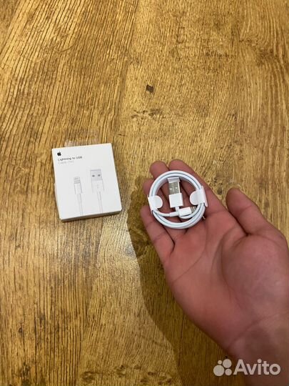 Кабель для iPhone USB-Lightning