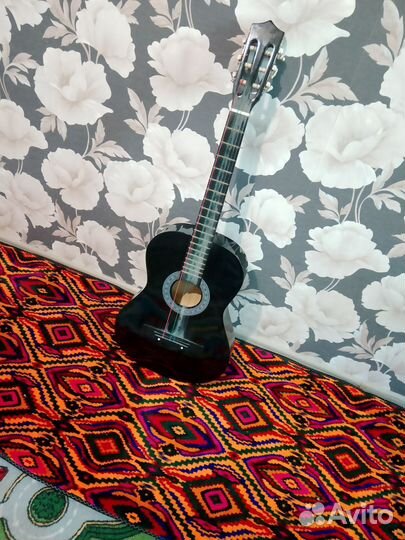 Гитара Belucci