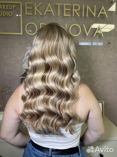 Стилист по волосам. Прически