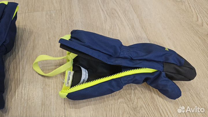 Зимние варежки Wedze