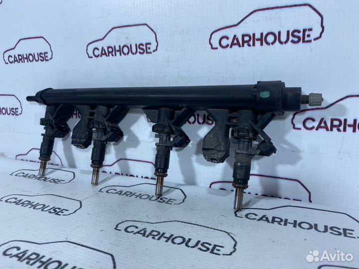 Рампа с форсунками Peugeot 308 euro 4 1.6 EP6 5FW