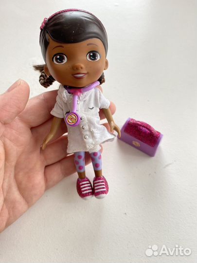 Герои мультика доктор Плюшева