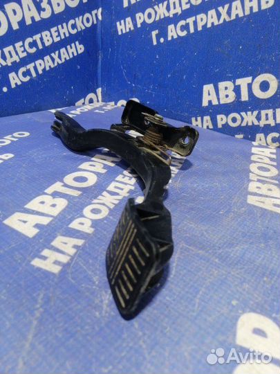 Педаль газа Hyundai Accent седан 2005