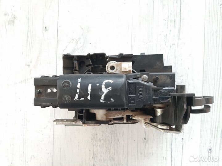 Замок двери задний правый Sandero Сандеро