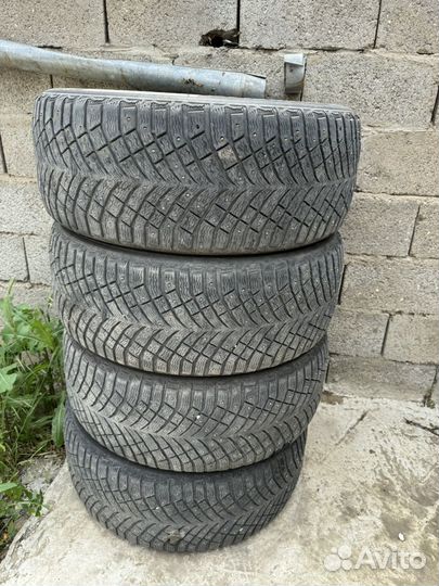 Michelin X-Ice North 4 SUV 255/50 R19