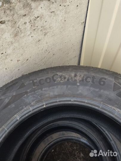 Continental EcoContact 6 235/65 R17