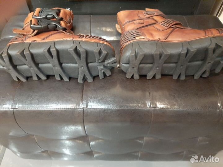 Ботинки в стиле new rock