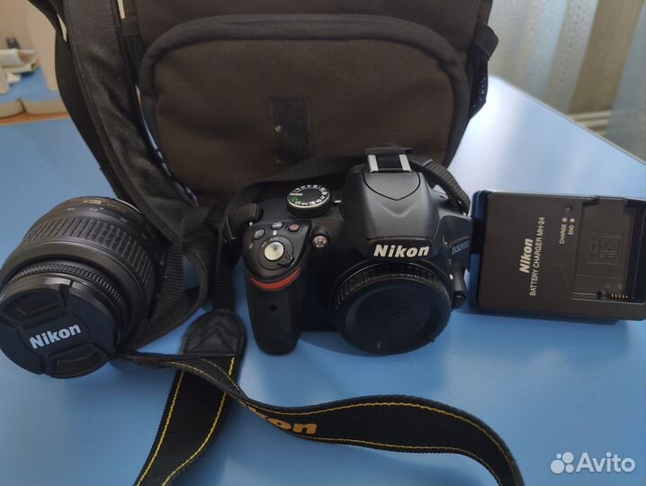 Зеркальный Фотоаппарат Nikon D3200