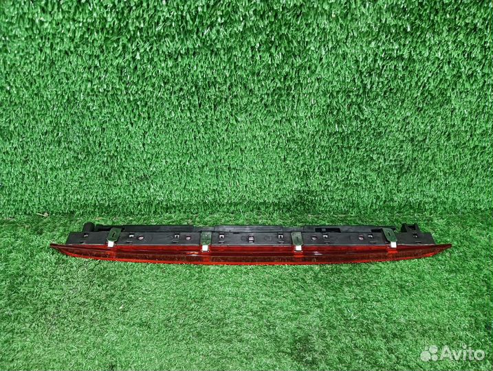 Дополнительный стоп сигнал Audi A6 C6 универсал VA