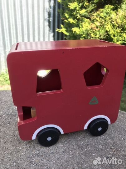 Автобус-сортер фирмы Elc для детей от 18 мес.+