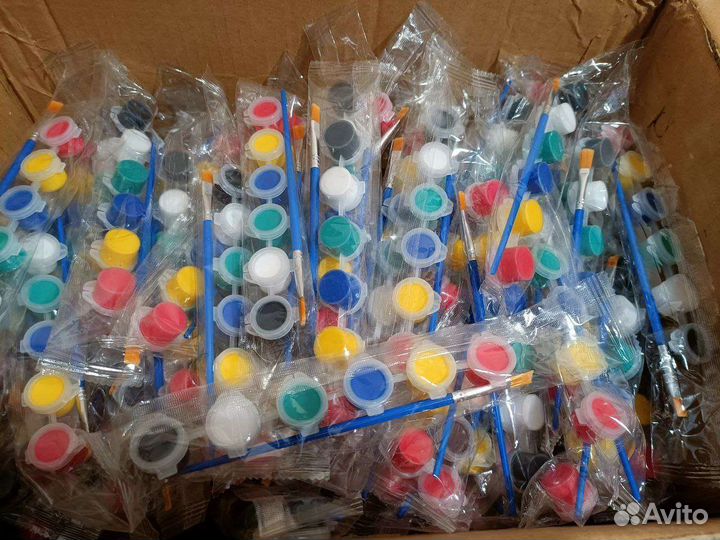 Акриловые краски художественные