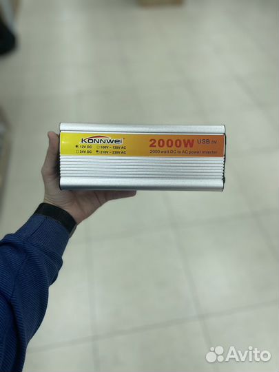 Автомобильный инвертор 2000W