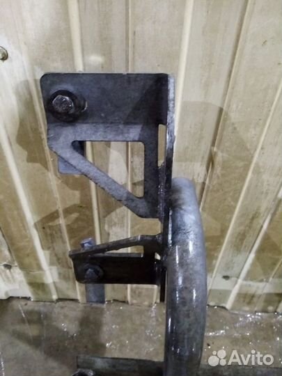 Боковая подножка