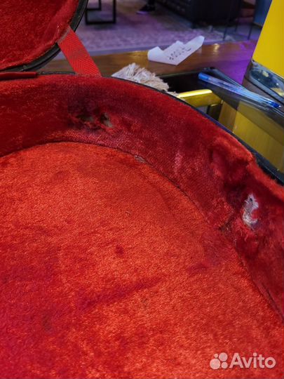 Кейс для бас-гитары