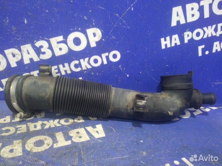 Гофра воздушного фильтра Opel Astra H хэтчбек