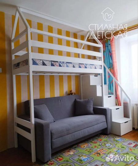 Двухъярусная кровать из массива