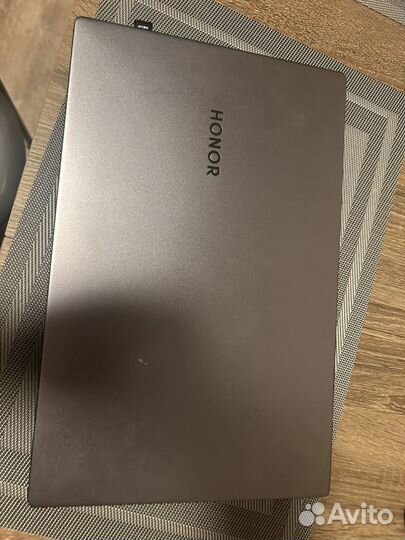 Honor Magicbook 15