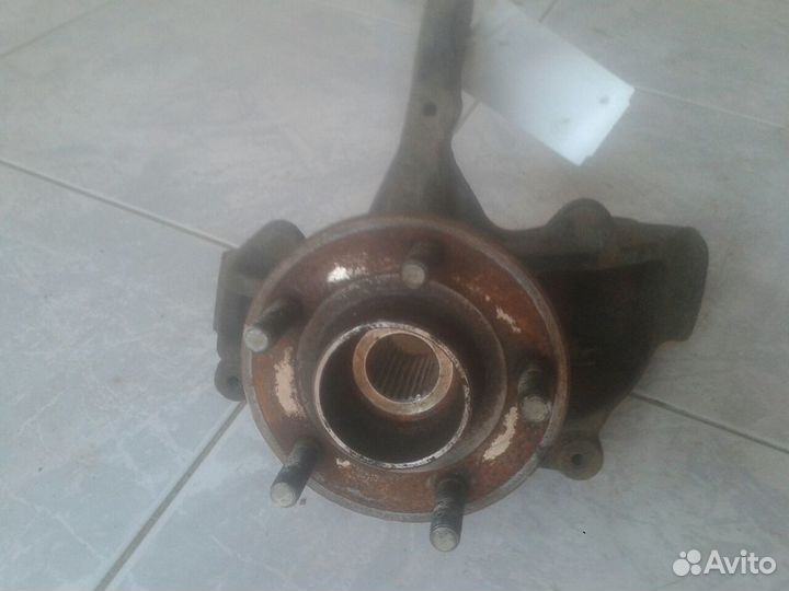 Форд фокус 3 кулак поворотный