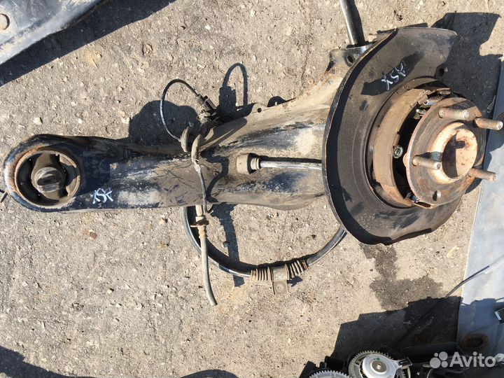 Кулак поворотный левый Mitsubishi ASX Мицубисси ас