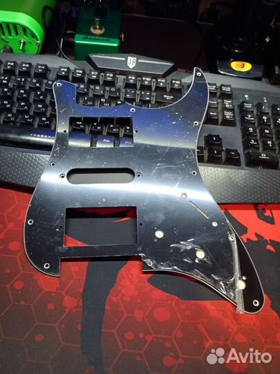 Пикгард fender stratocaster