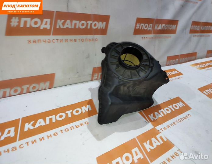 Корпус воздушногo фильтра Audi A6 4G/C7 2014