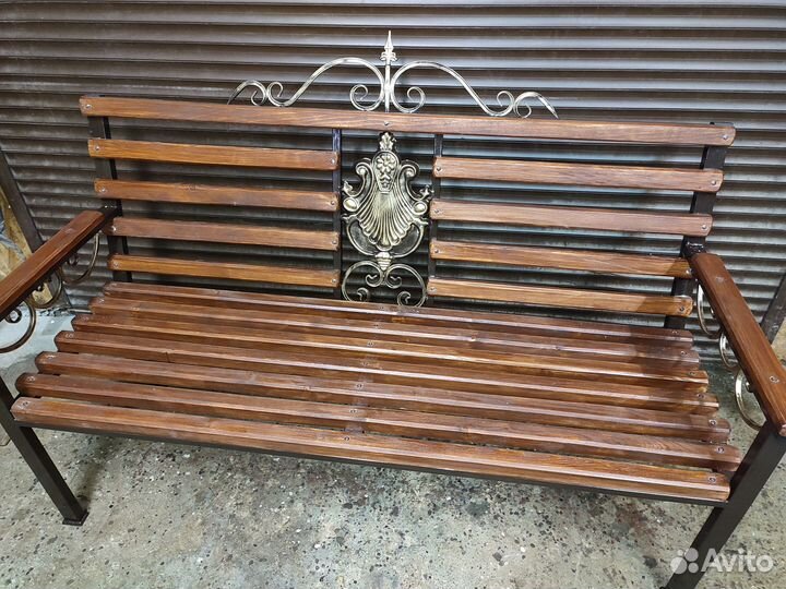 Скамейки уличные новые