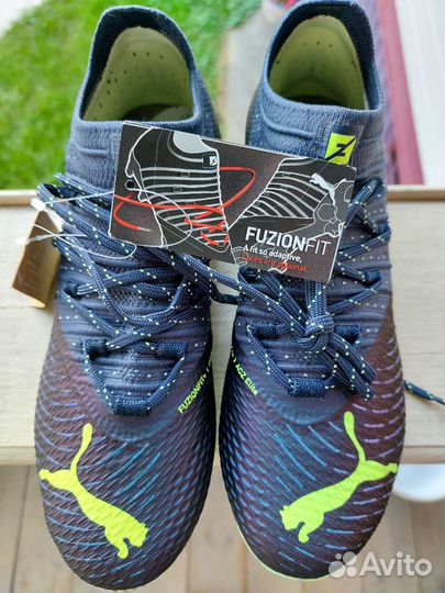 Футбольные бутсы шиповки Puma