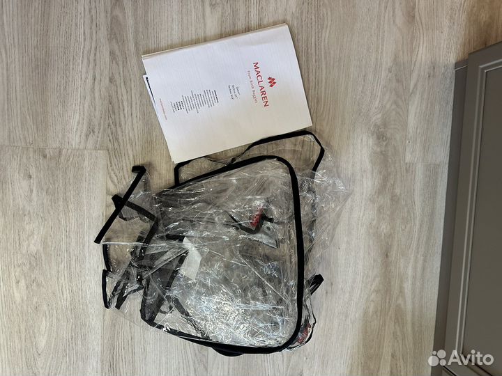 Прогулочная коляска трость maclaren