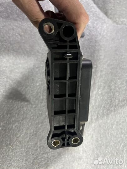 Педаль газа LADA Granta