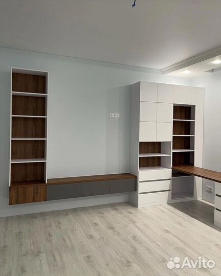 Тумба под телевизор