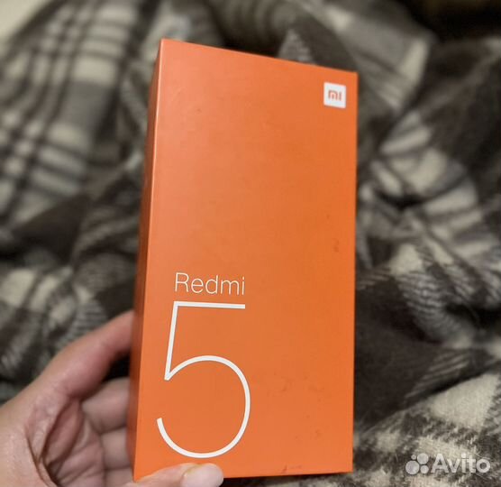 Xiaomi Redmi 5, 2/16 ГБ