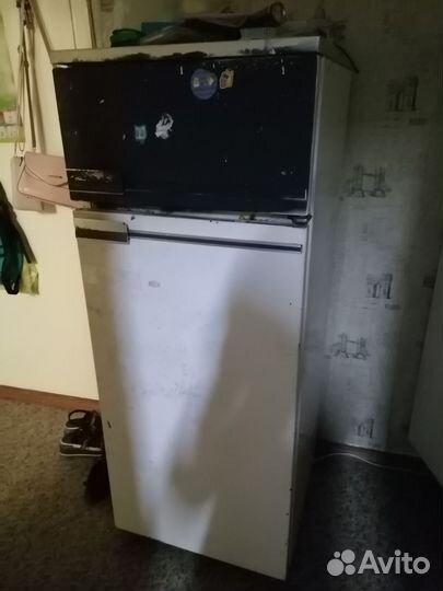 Холодильник бу отдам бесплатно