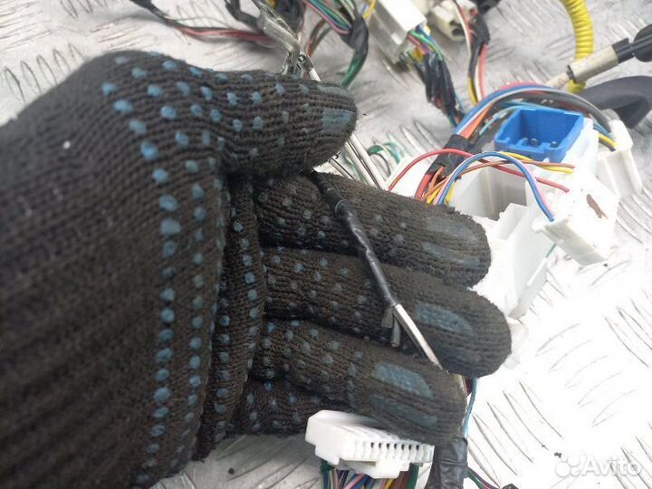 Проводка (коса) подпанельная Toyota Auris 1 E15